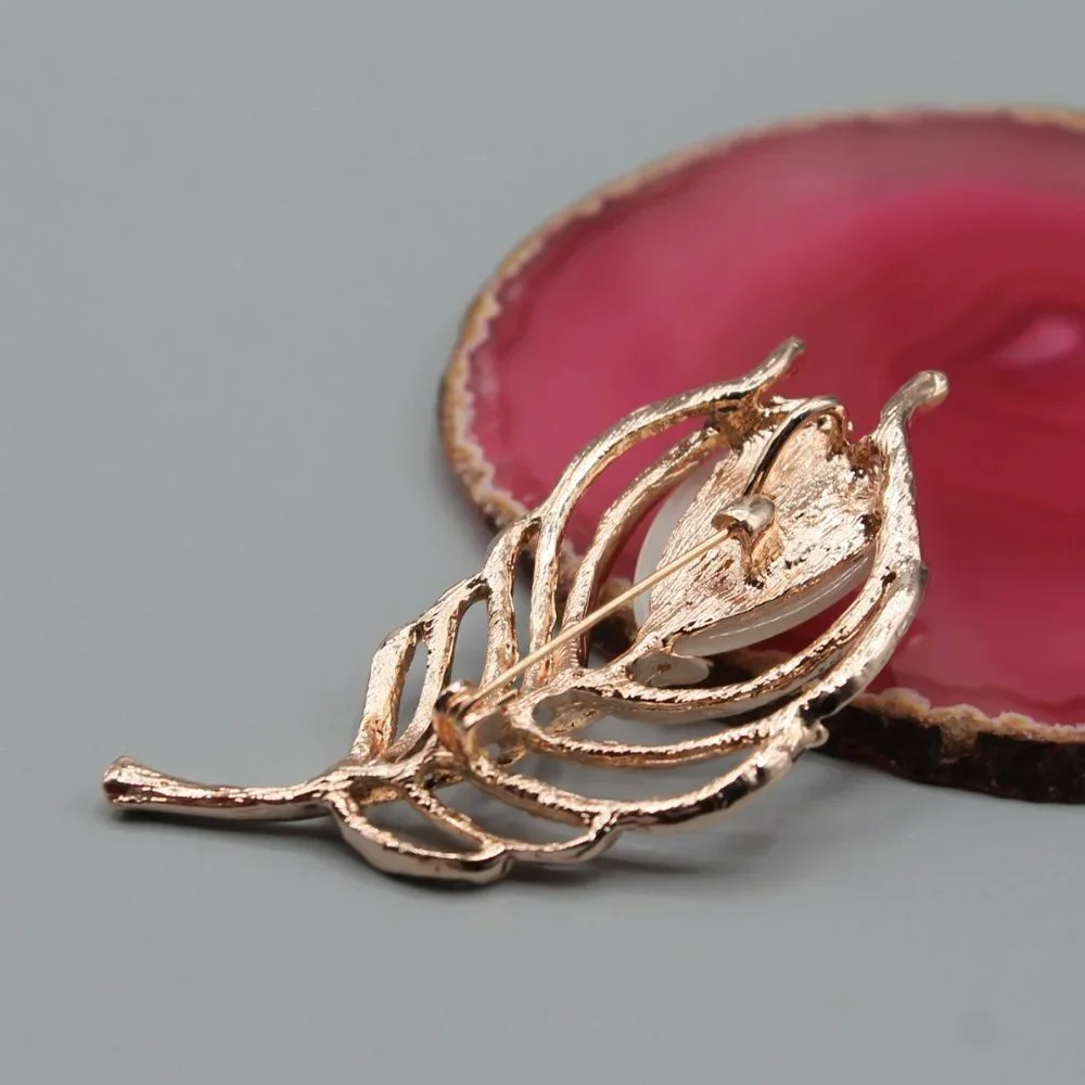 Jewelry pin brooch pendant feather elegant rose gold tone crystals fashion new